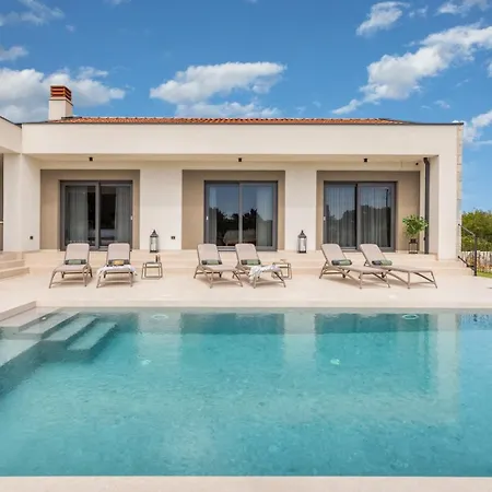 Villa Lastine